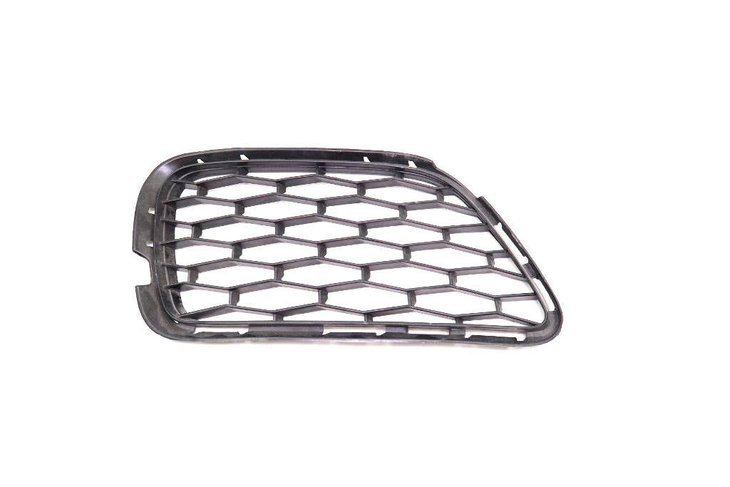 Maserati Quattroporte right front bumper grille #763