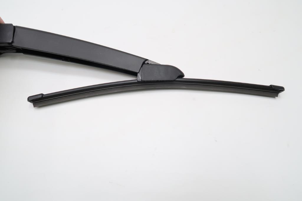 Maserati Levante liftgate rear  window wiper arm blade #1984